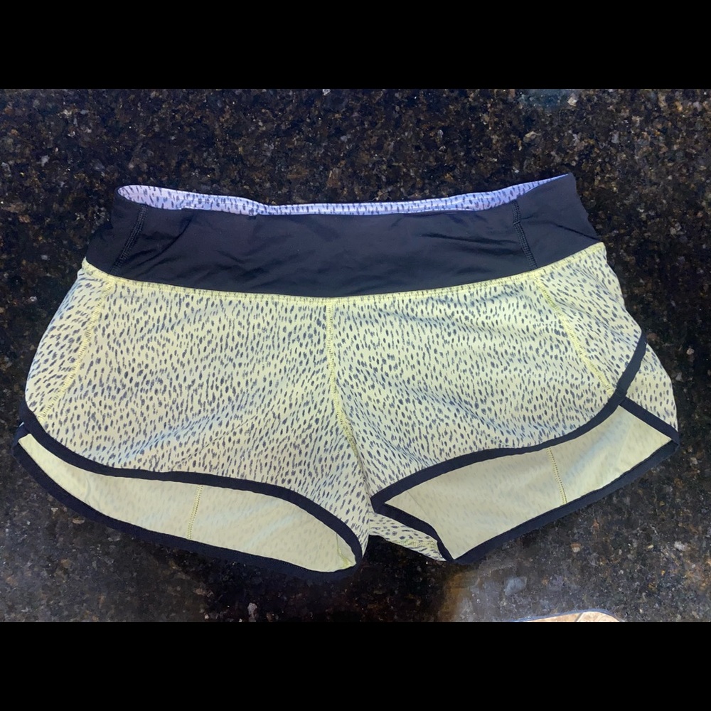 Sold on eBay//Lululemon speed up shorts sz 8
